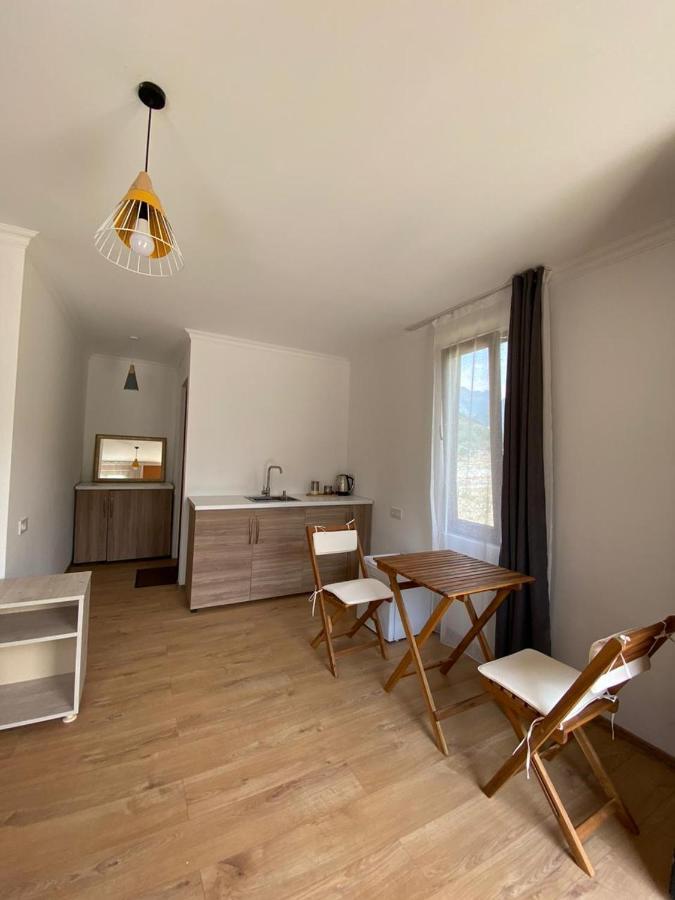 Cottage Qel Μέστια Εξωτερικό φωτογραφία
